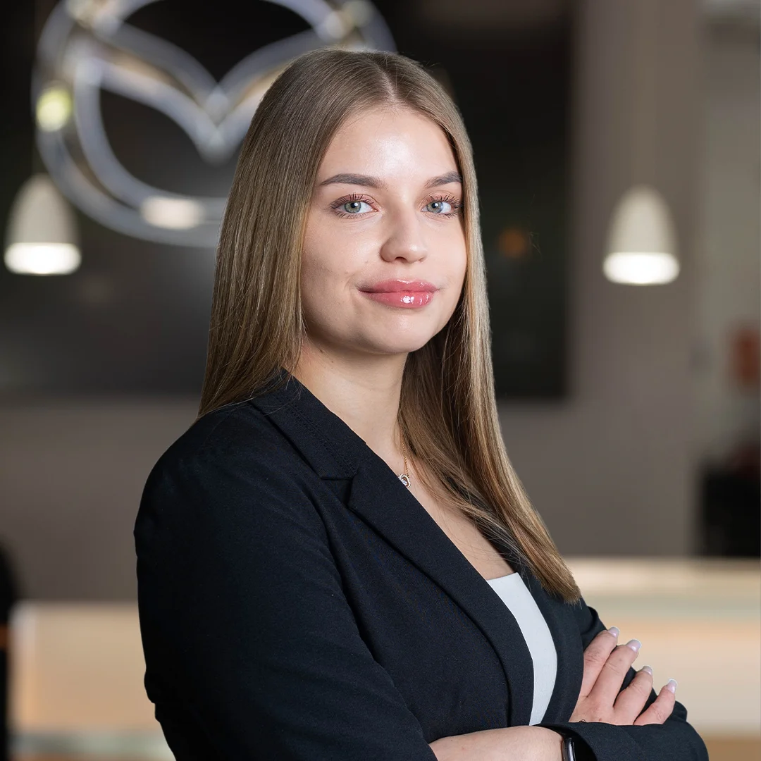 Lena Heinemann - Auszubildende Automobilkauffrau beim Autohaus Hempel in Braunschweig.