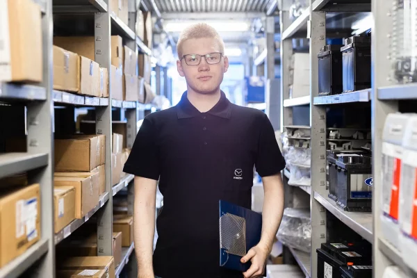 Deine Ausbildung zur Fachkraft für Lagerlogistik bei Autohaus Hempel in Braunschweig